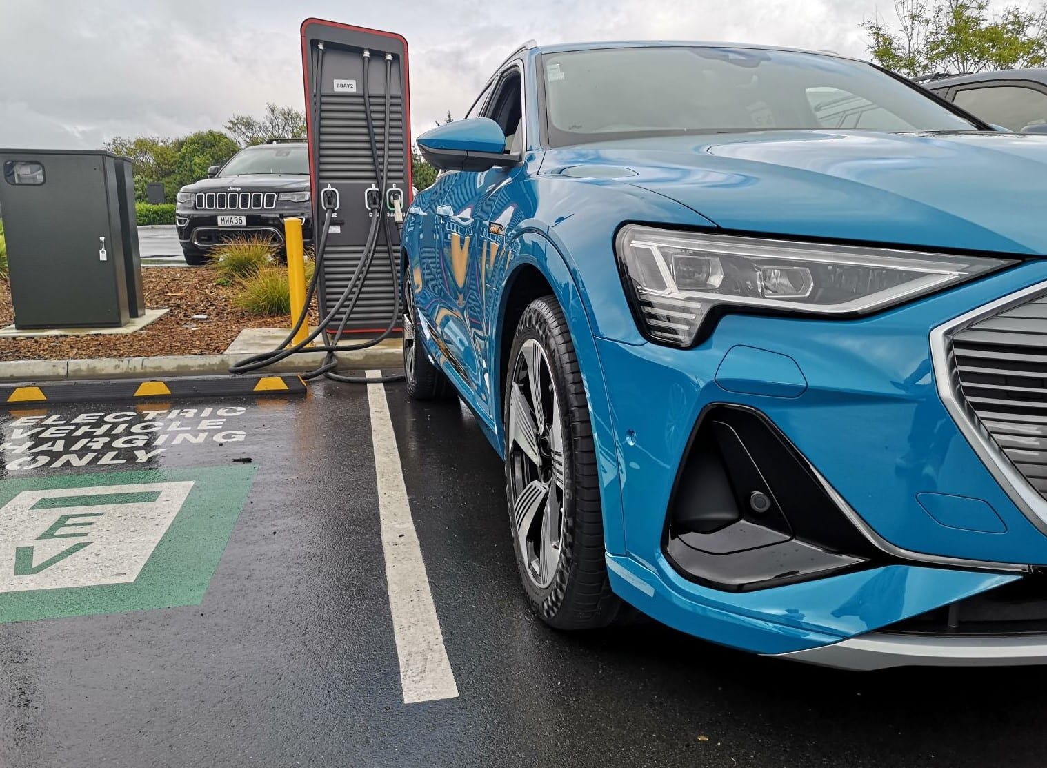 invites the public to EV event celebrating the installation of New Zealand's fastest