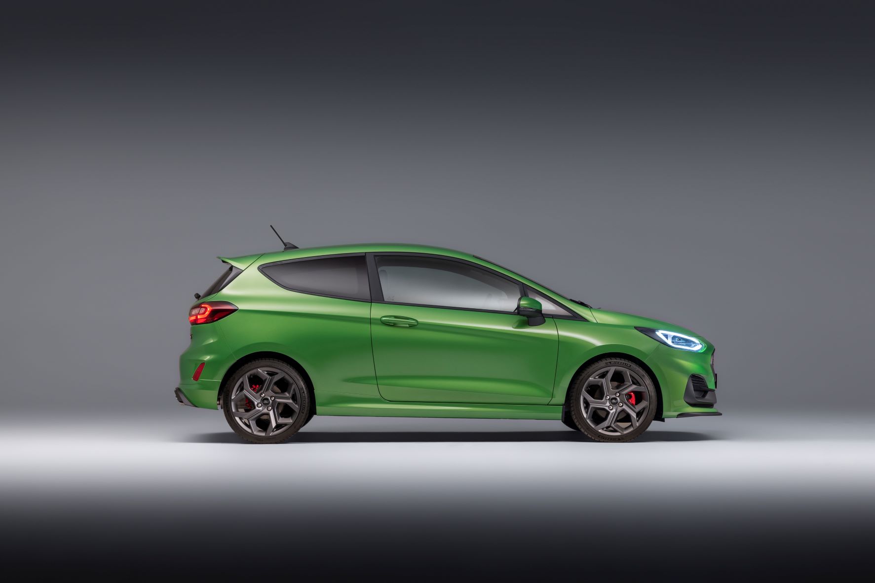 Side view of the new Ford Fiesta ST