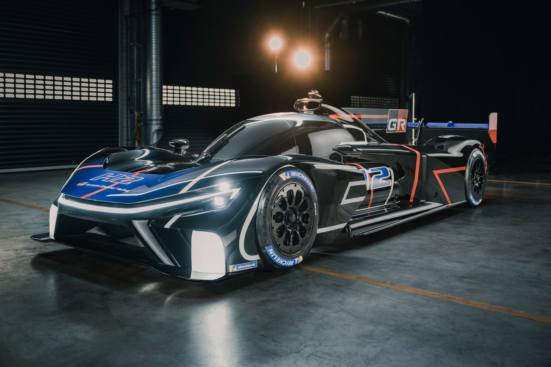 Front side view of the Toyota Gazoo Racing H2 Racing Concept