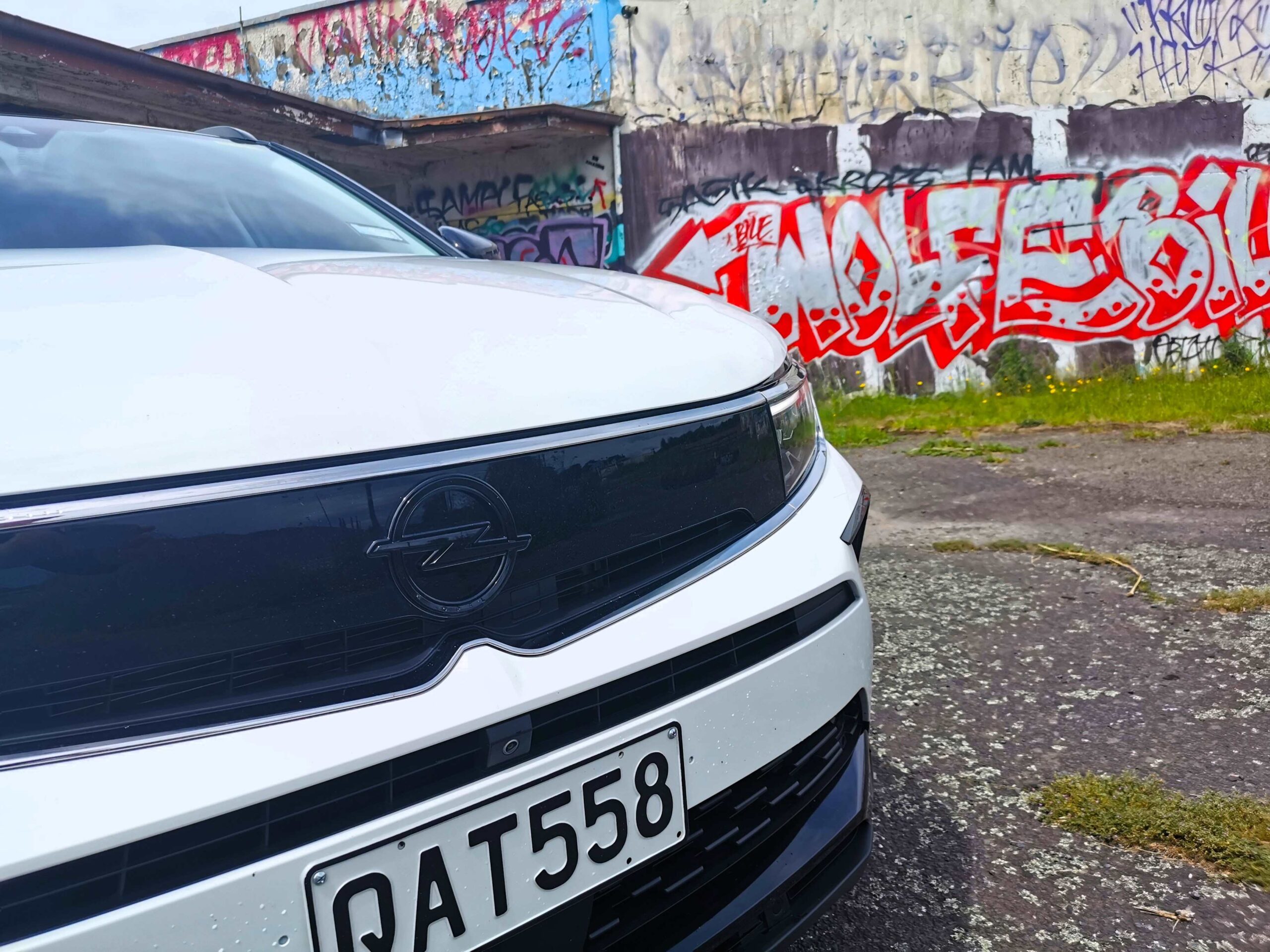 Opel Grandland PHEV review