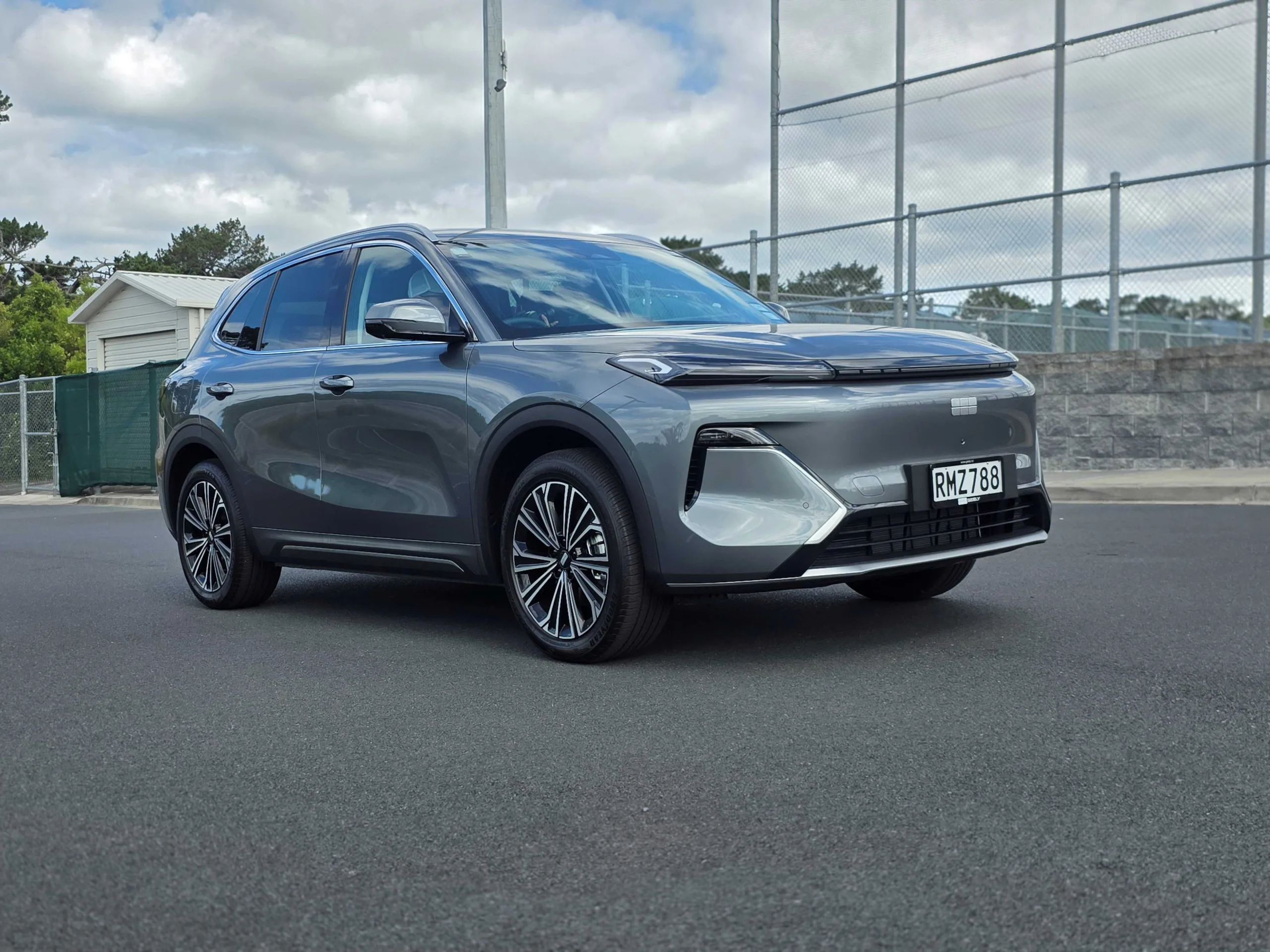 Stargazing - Geely Starray EM-i review