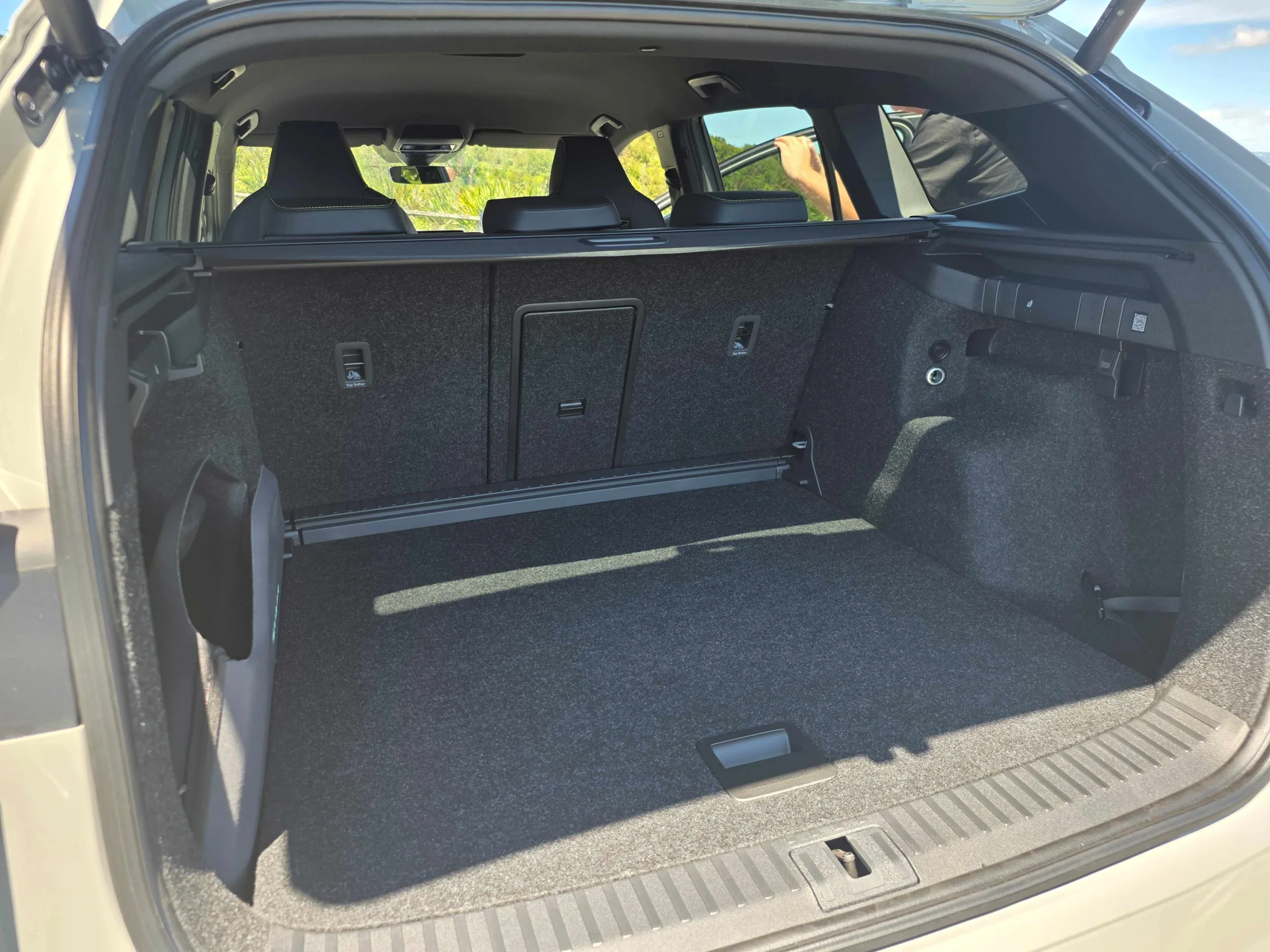 Skoda launches two new models to 'roq NZ's EV landscape - Elroq and 2025 Enyaq first drive