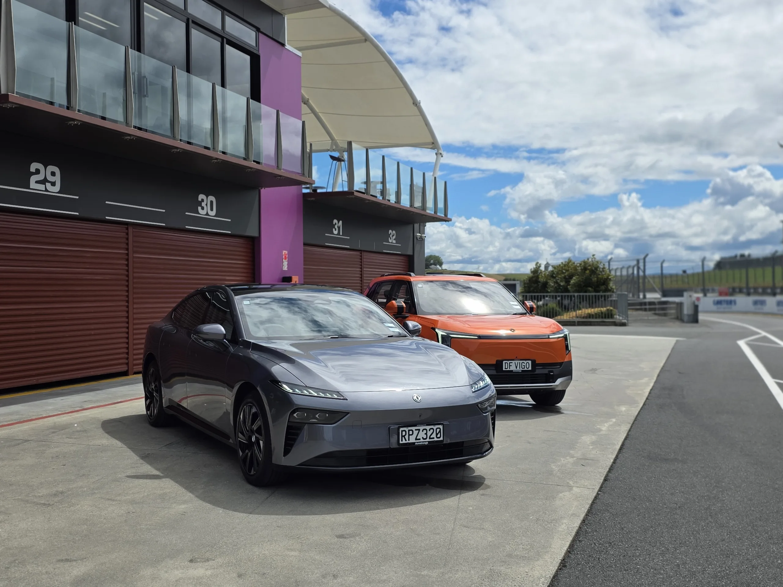 Dongfeng Vigo and 007 first drive NZ - out of the box thinking