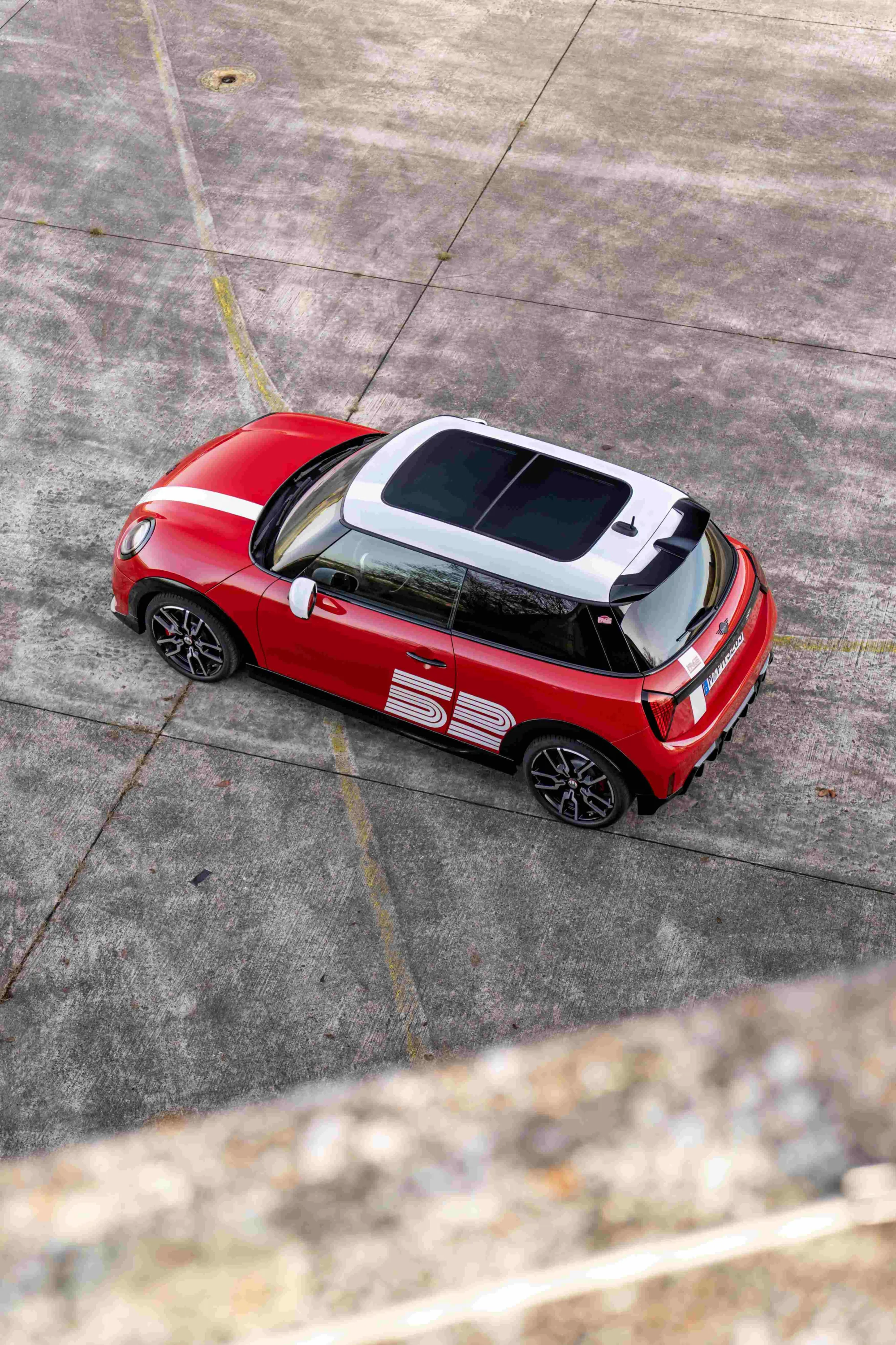 MINI’s 1965 Victory Edition Roars Into 2026 With Retro Style and Modern Muscle
