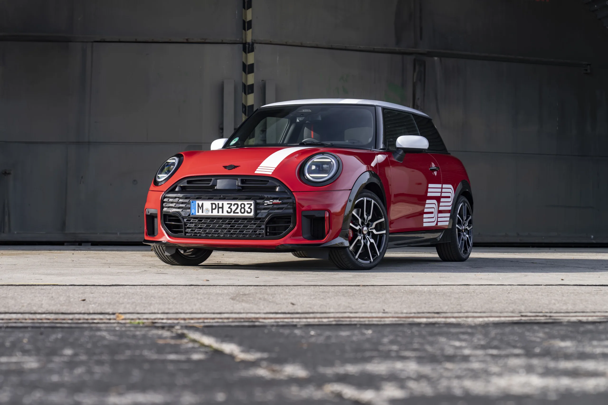 MINI’s 1965 Victory Edition Roars Into 2026 With Retro Style and Modern Muscle