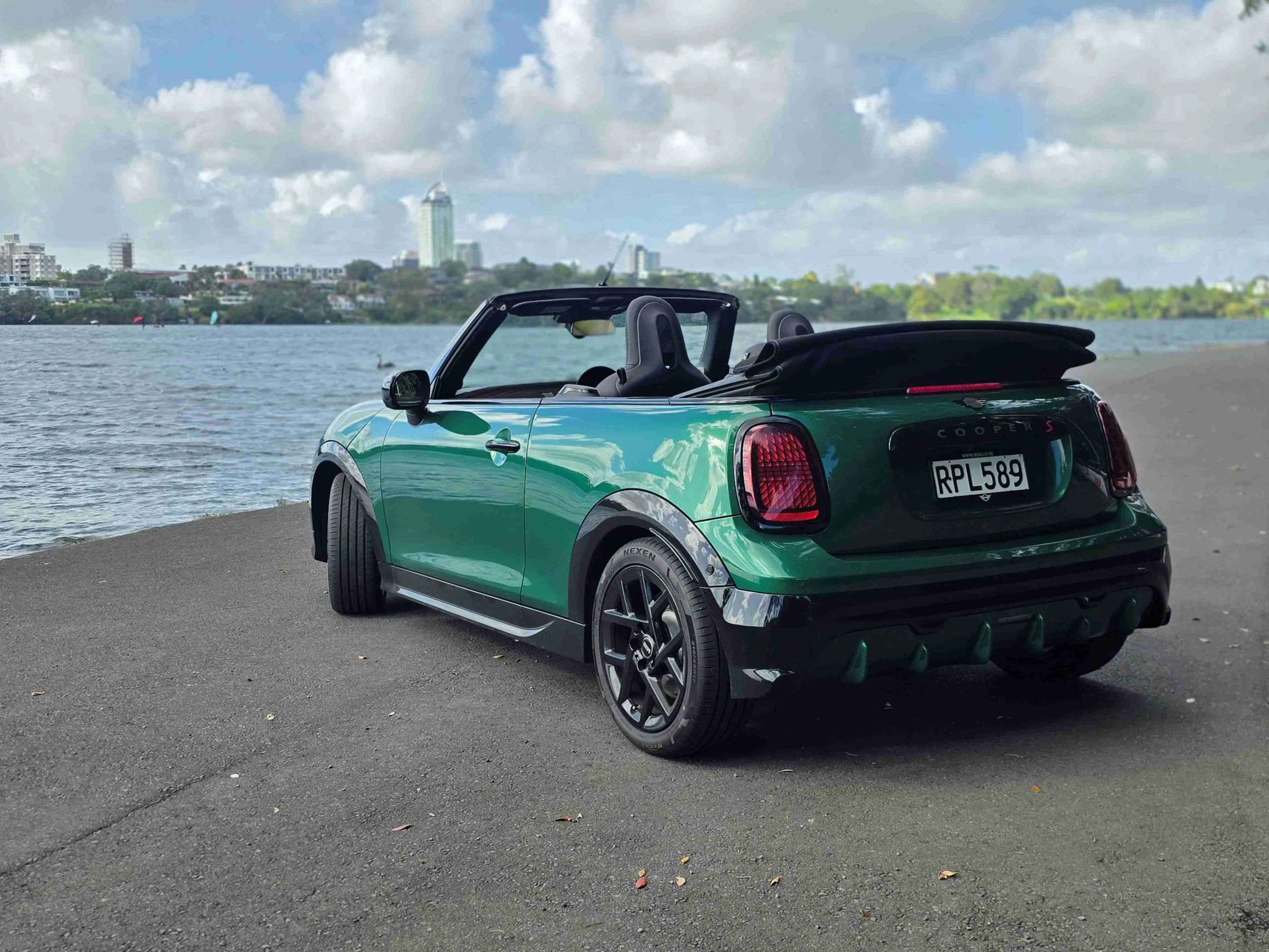 MINI Cooper S Convertible Review – A Super-Dooper Mini Cooper