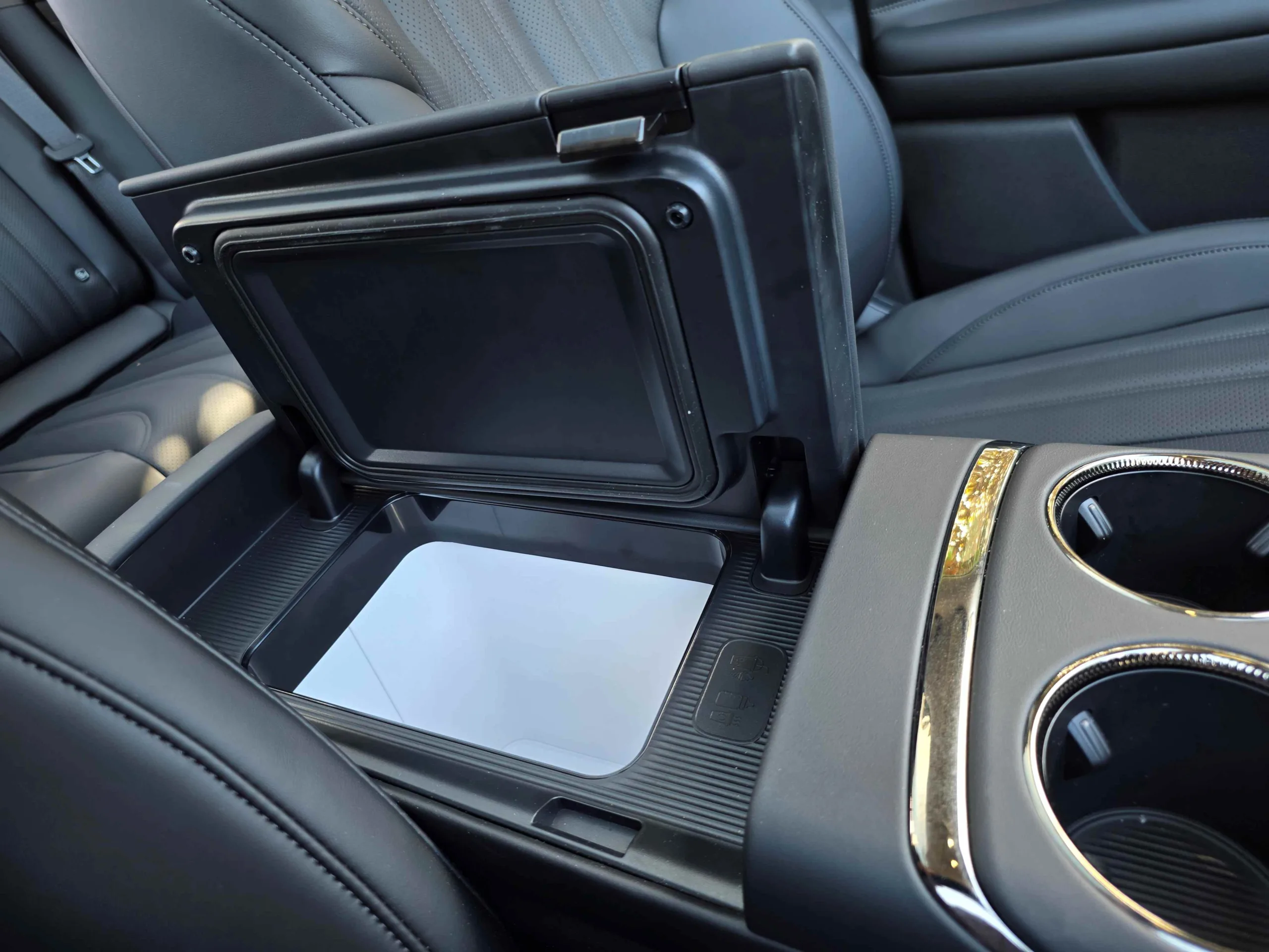 GAC AION V Review - A Feature-Packed Electric SUV That Redefines Value
