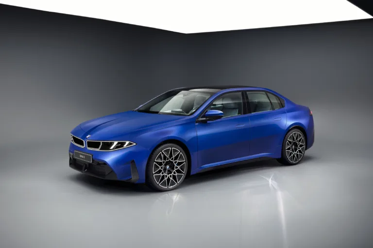 BMW reveals all-electric i3 sedan with 900km range