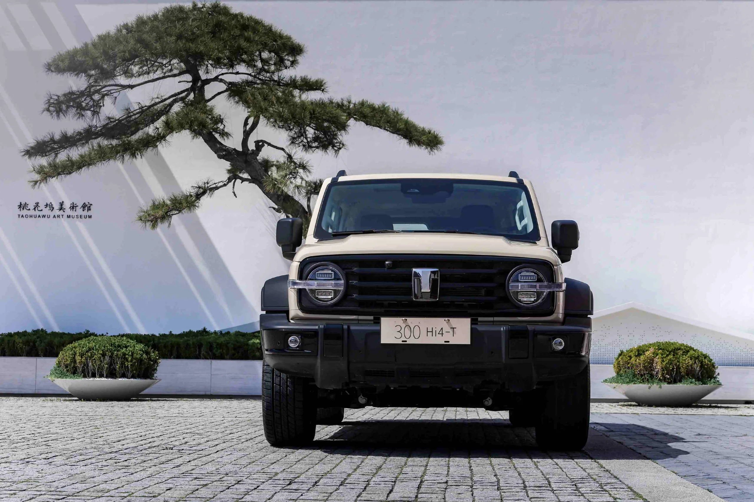 GWM NZ release specs and price of TANK 300 Hi4-T PHEV