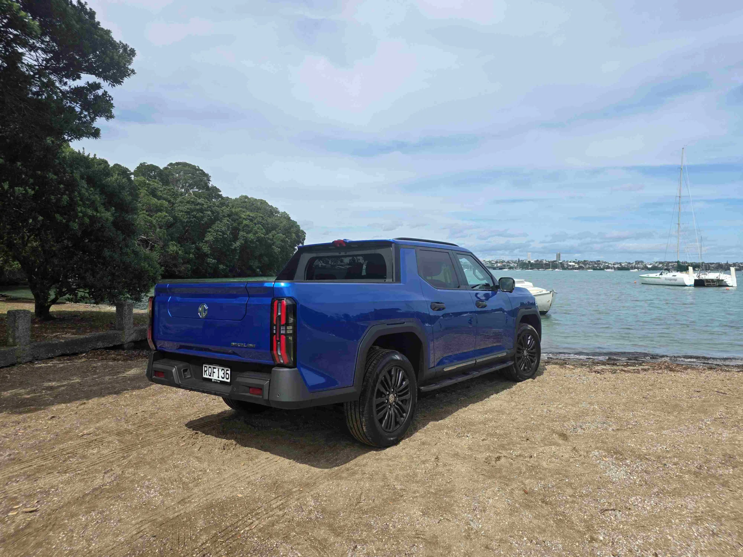 MG U9 Explore Pro review with Smart Hatch