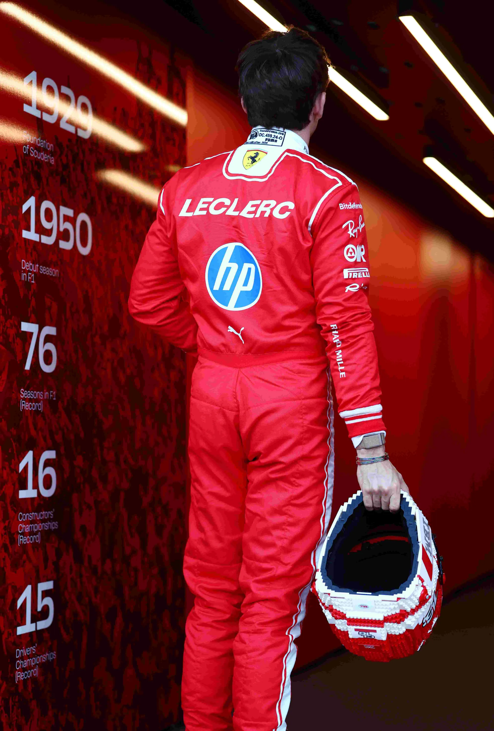 Playing with Hamilton and Leclerc's Helmets - LEGO ones of course