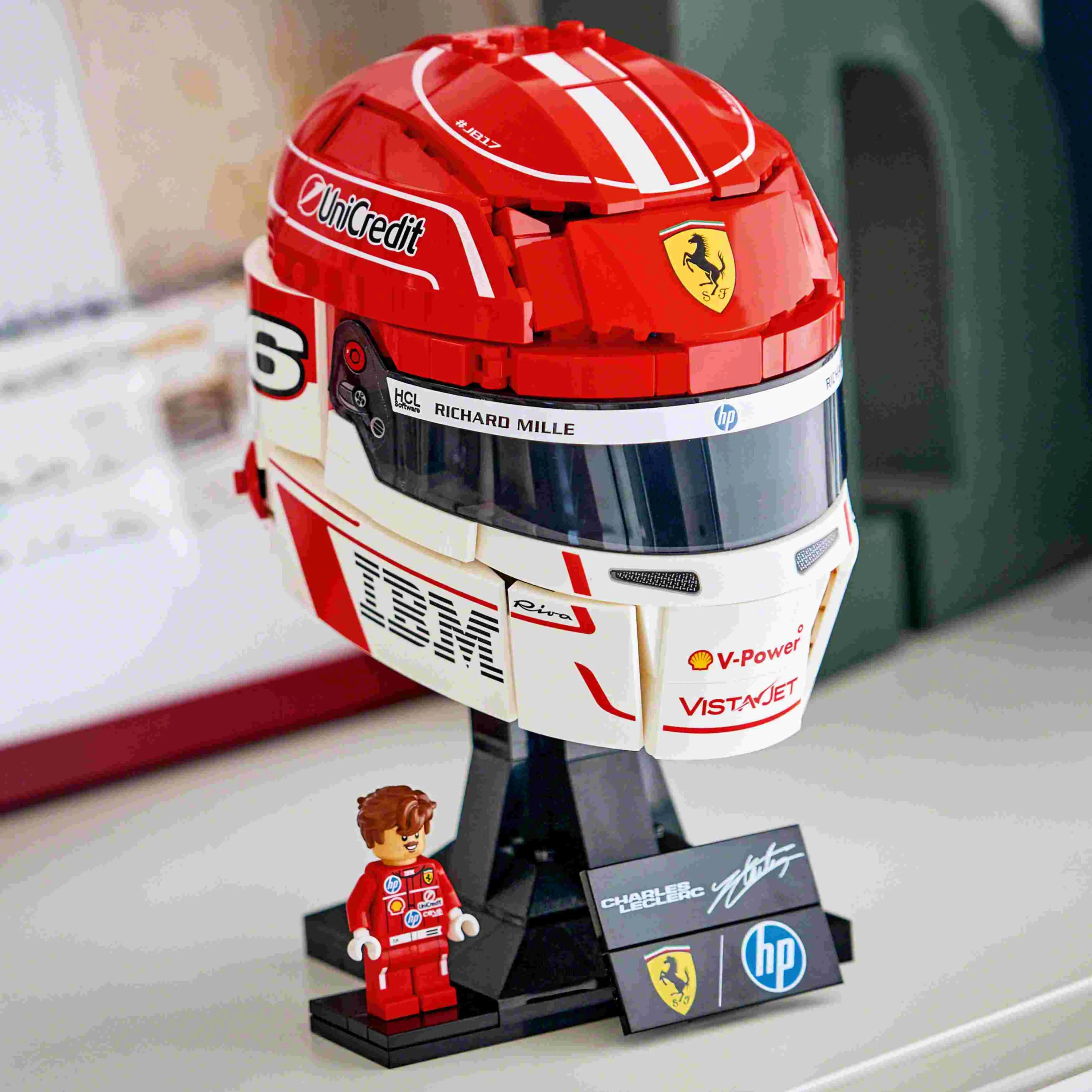 Playing with Hamilton and Leclerc's Helmets - LEGO ones of course