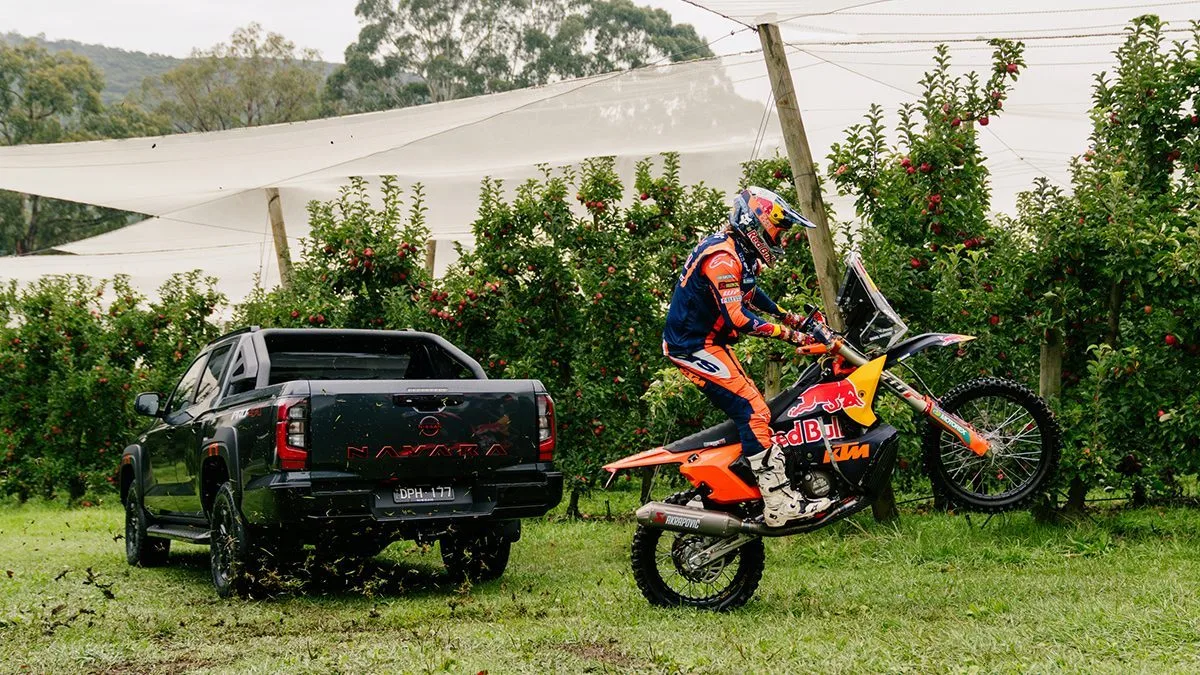 'Chucky' Sanders Returns to Drive the New Nissan Navara PRO-4X