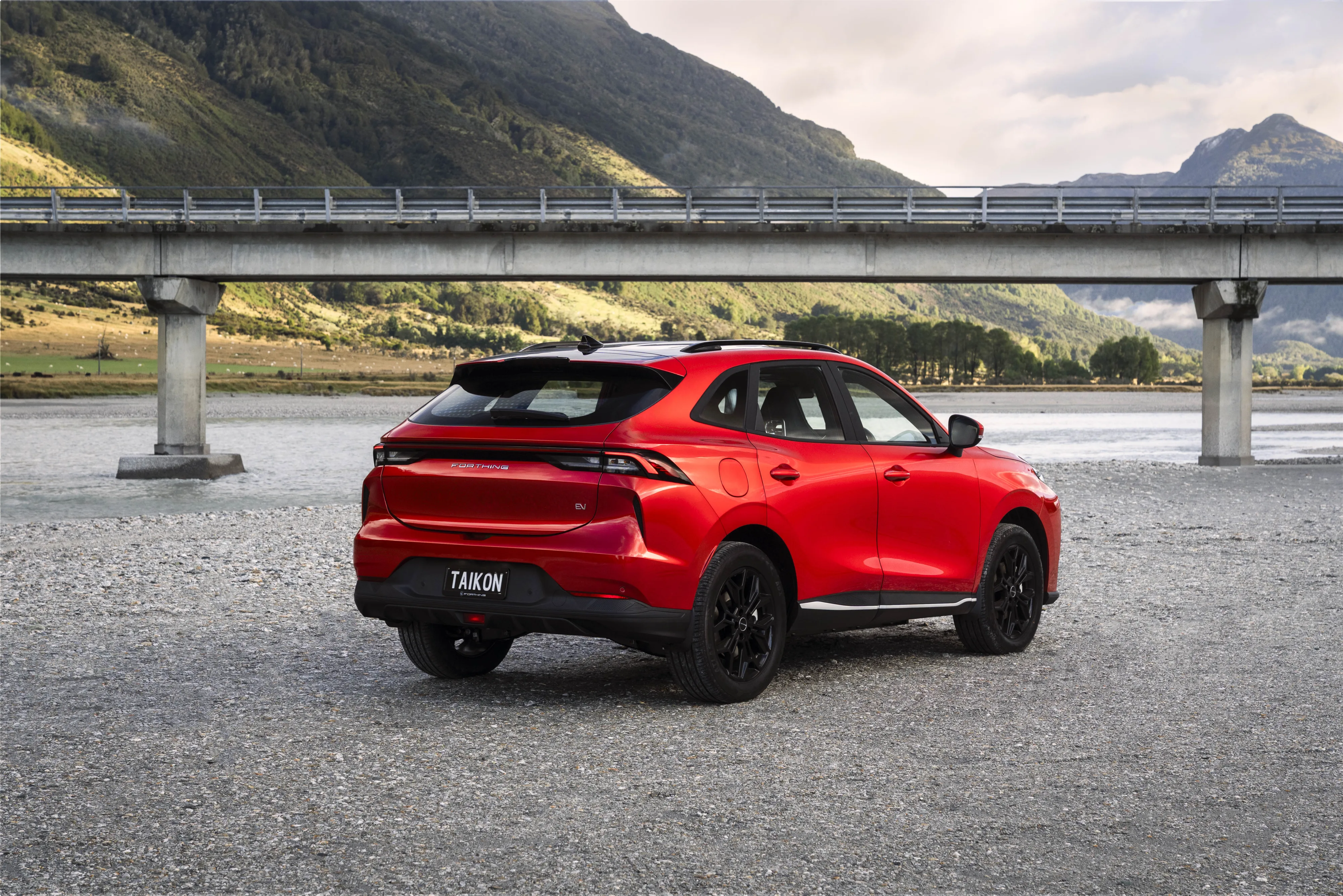 Taik-on me - Forthing Taikon Super Hybrid & EV SUV first drive review