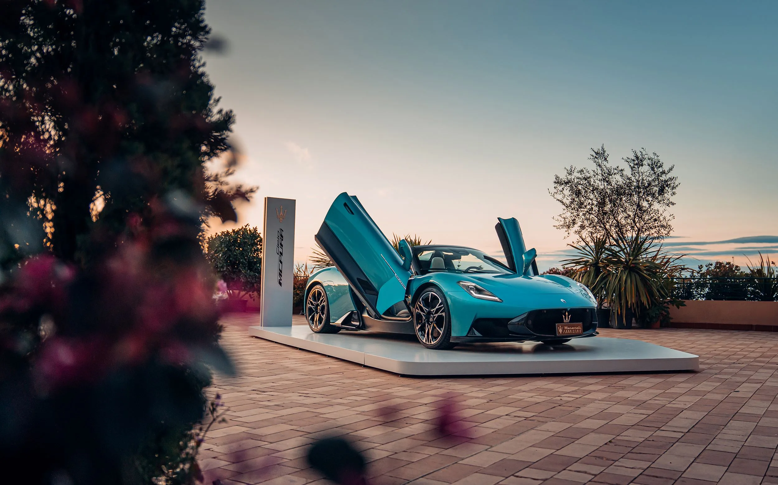 Photo of a blue Maserati MCPura at the 2026 Rolex Monte-Carlo Masters.
