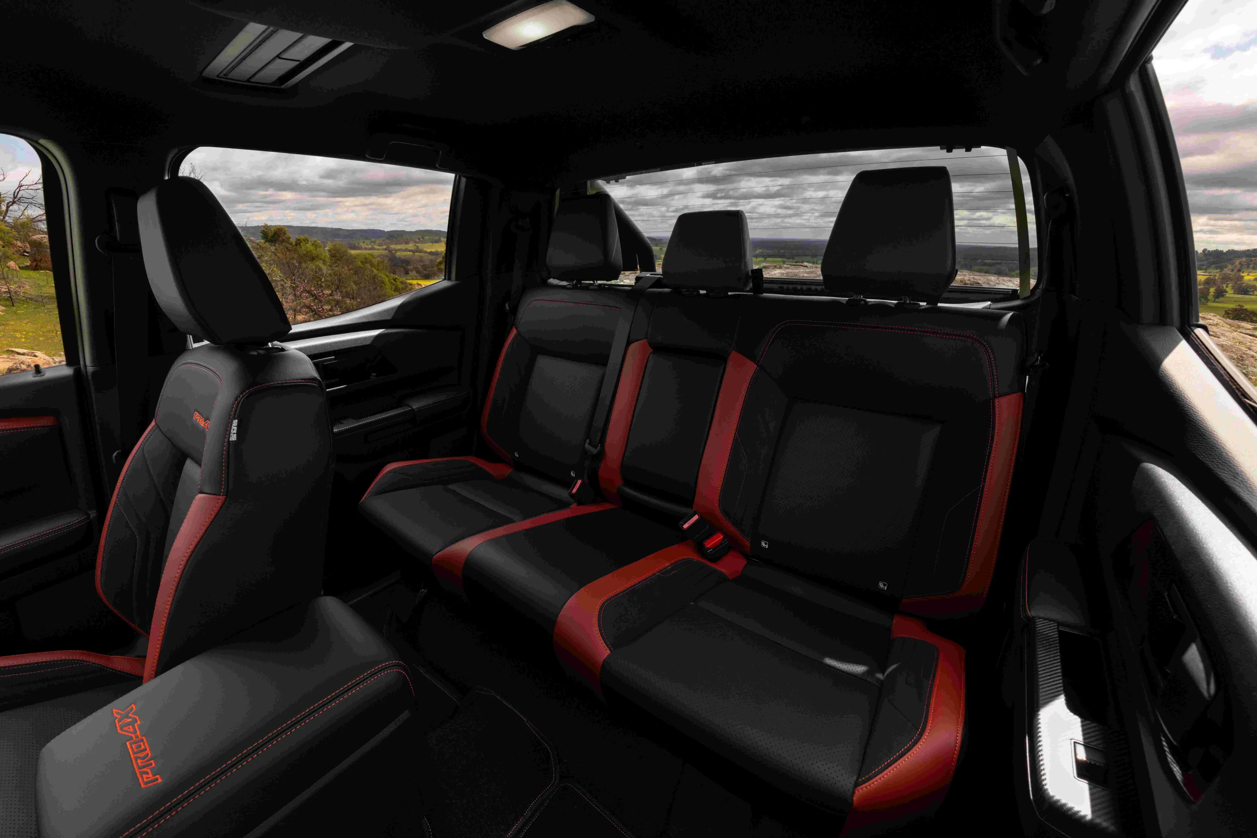 All-new fifth generation Nissan Navara - test drive in Aus