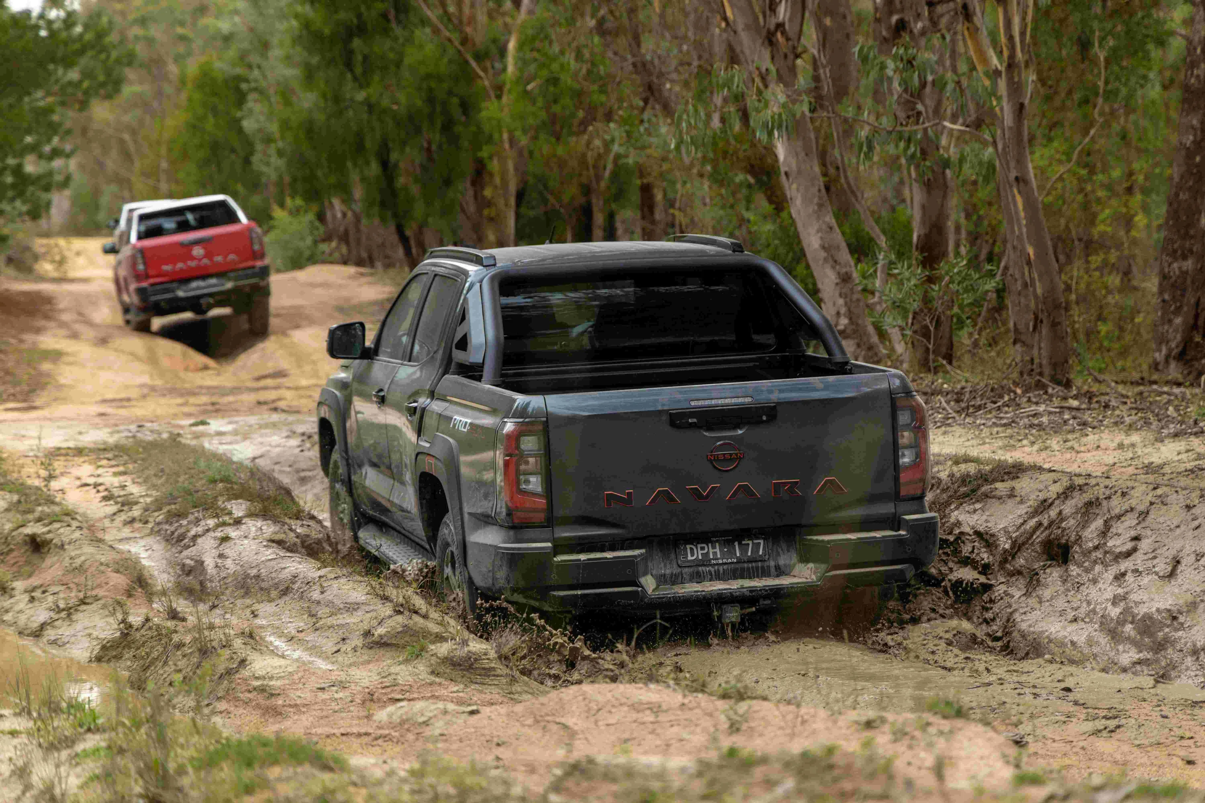 All-new fifth generation Nissan Navara - test drive in Aus