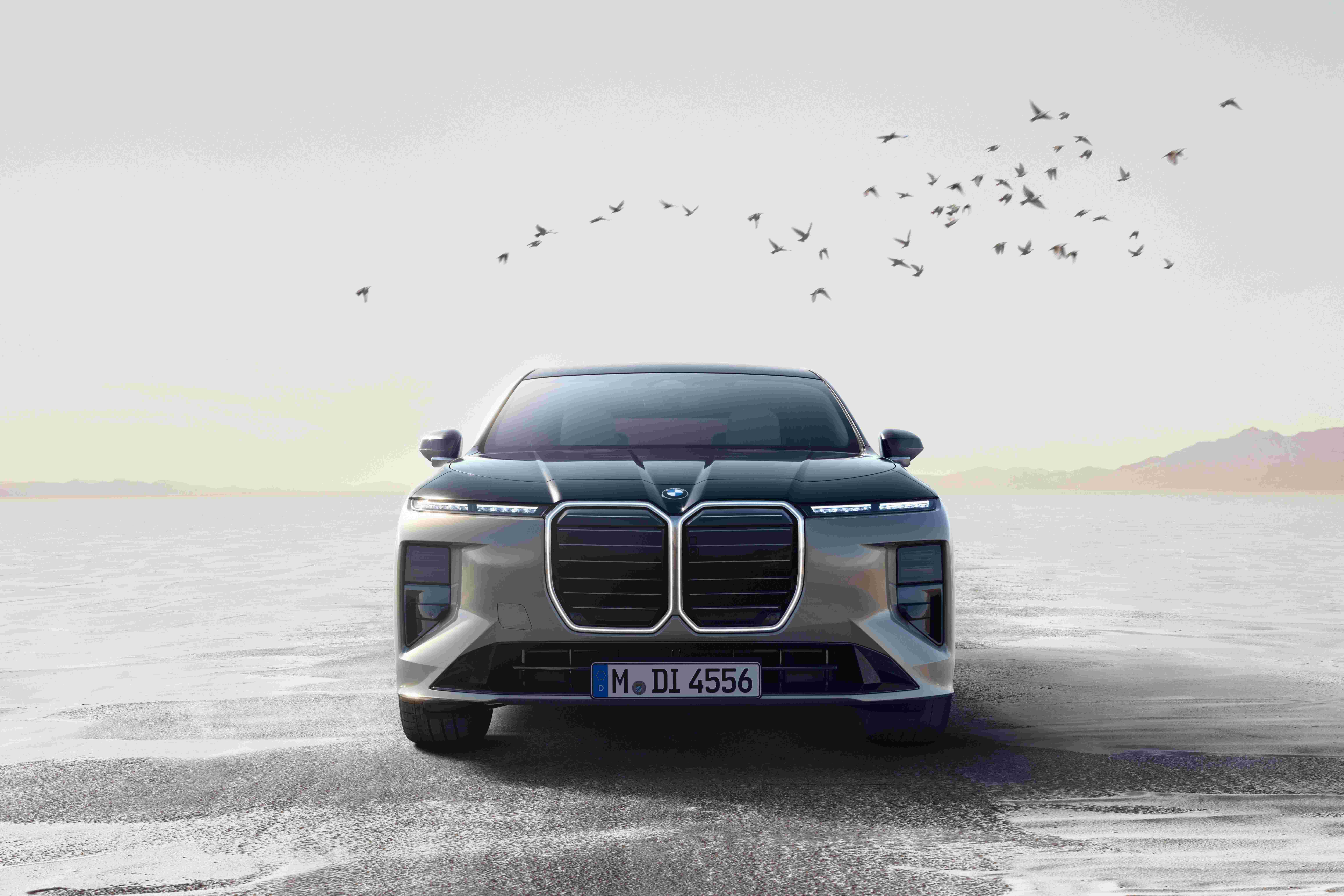 The New BMW 7 Series - Monolithic Luxury Meets Cutting‑Edge Neue Klasse Innovation
