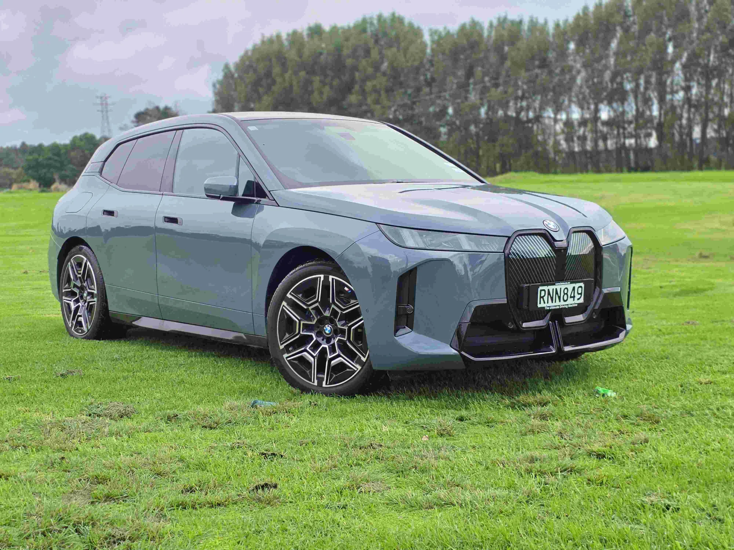 BMW iX xDrive45 M Sport Review - Big, bold and quietly brilliant